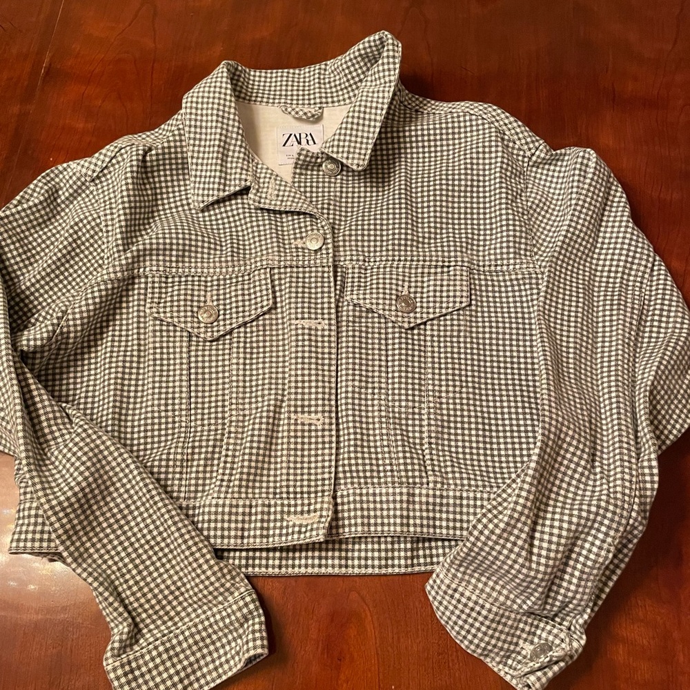 Zara cropped jacket!